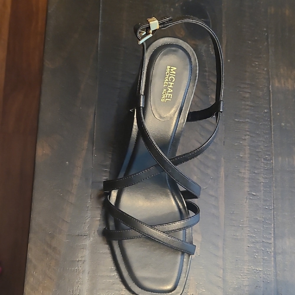 New With Box-Michael Kors Elegant Black Sandals SZ 9.5
